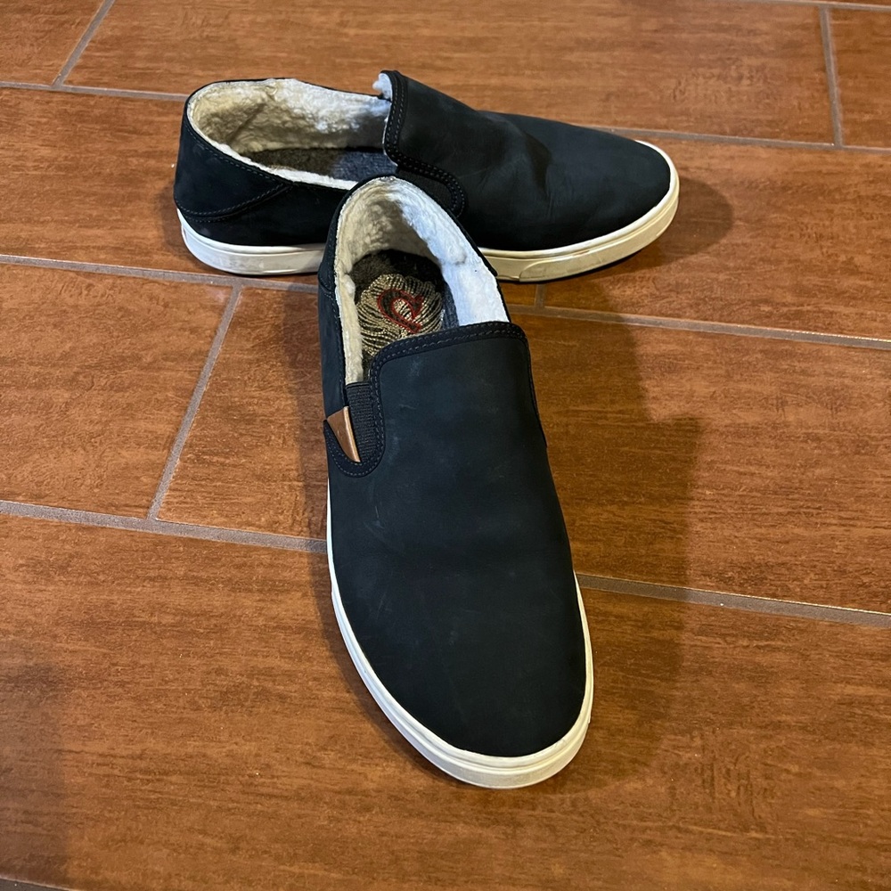 OluKai Women’s Pechuea Heu Casual Flats